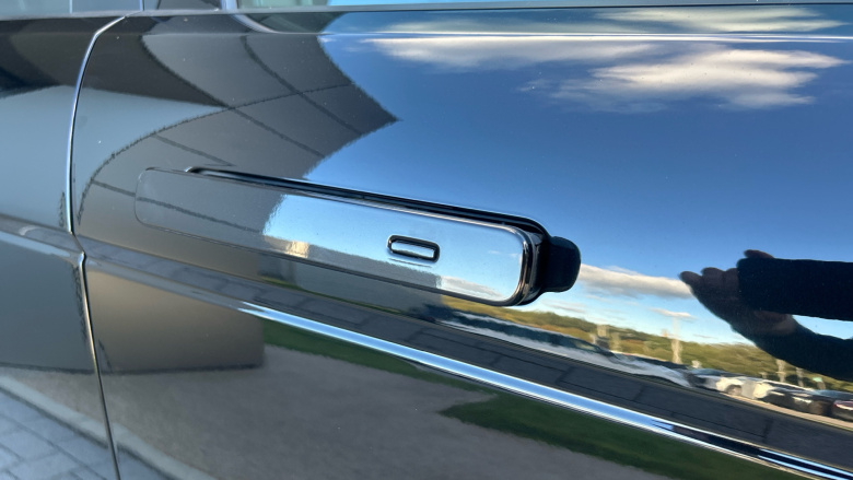 Land Rover Range Rover Evoque 2.0 D200 Autobiography 5dr Auto [Revised] Diesel Hatchback